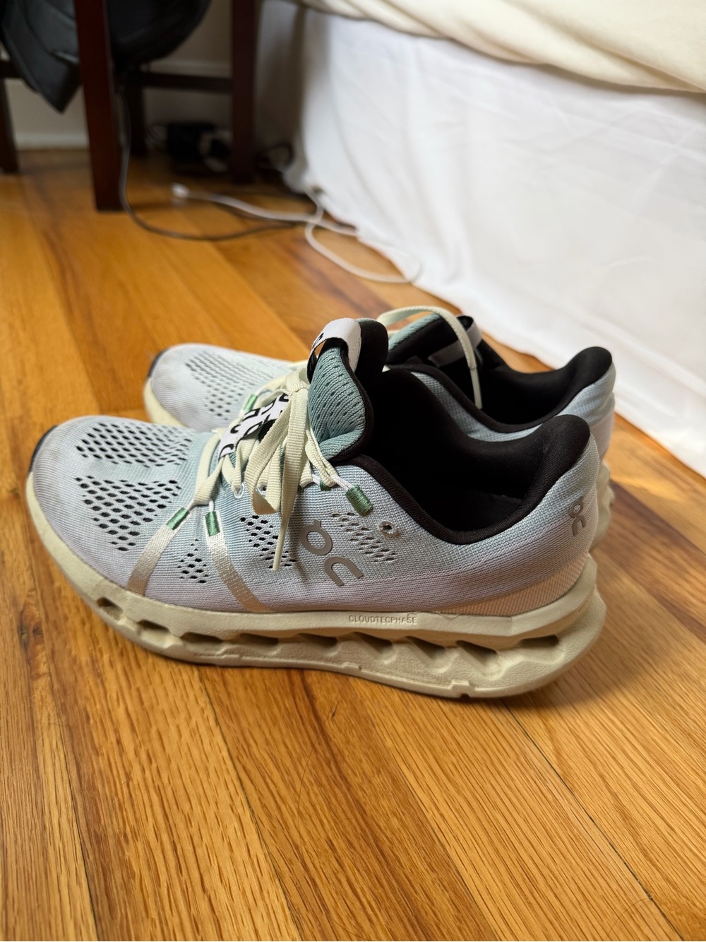On Cloud Women’s Running Sneakers